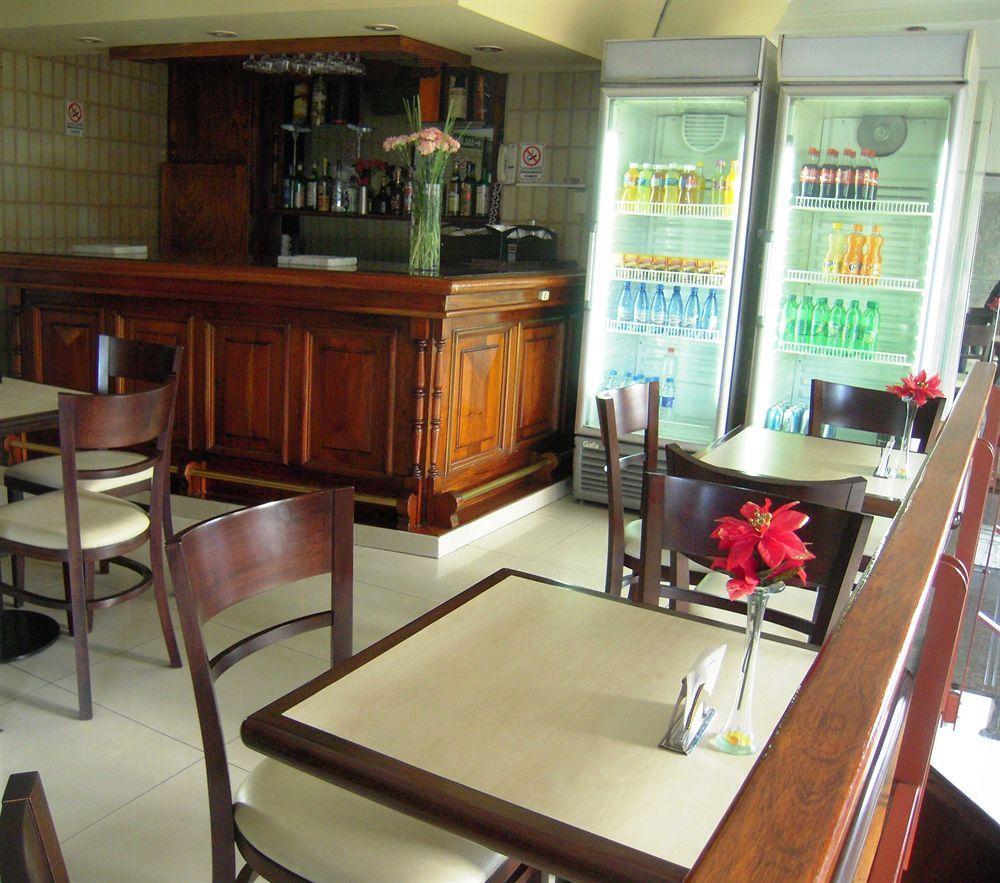 Ecuador Hotel Buenos Aires Extérieur photo