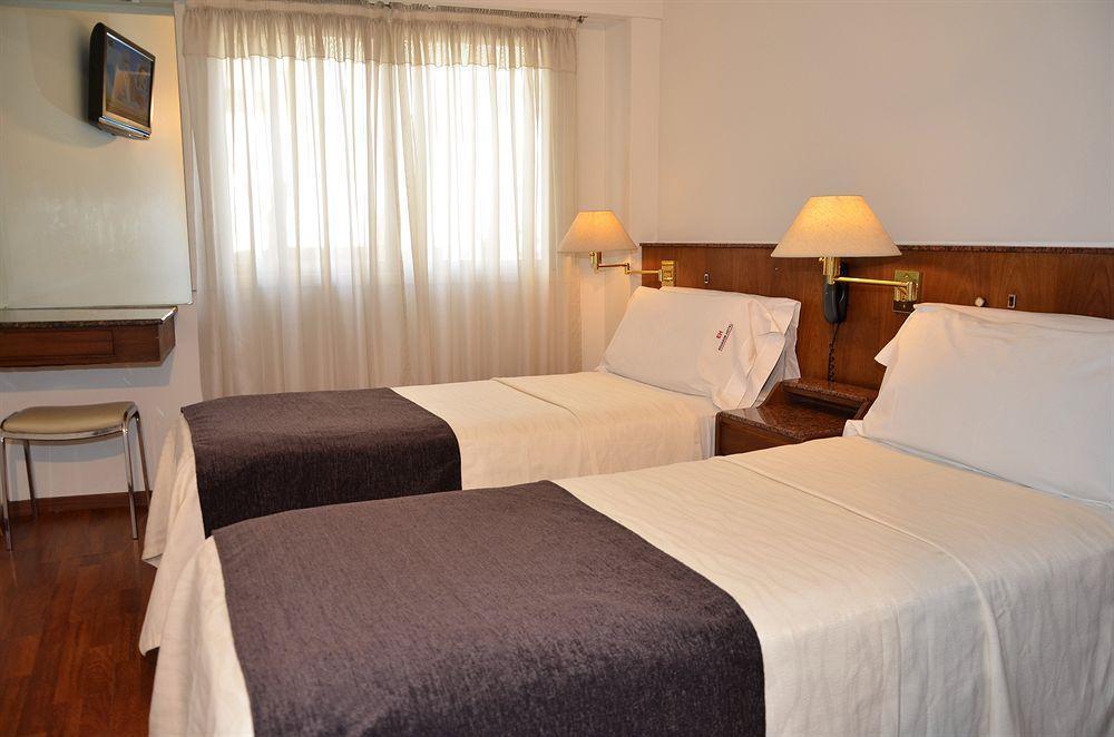 Ecuador Hotel Buenos Aires Extérieur photo