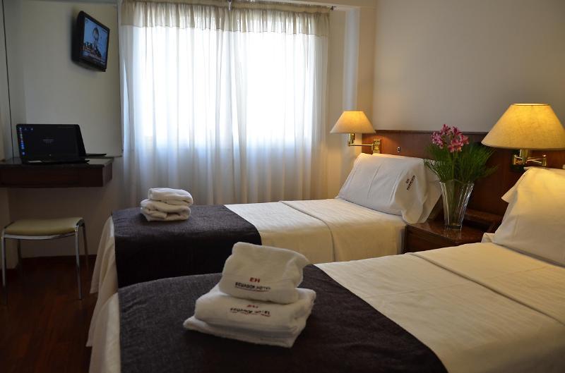 Ecuador Hotel Buenos Aires Extérieur photo