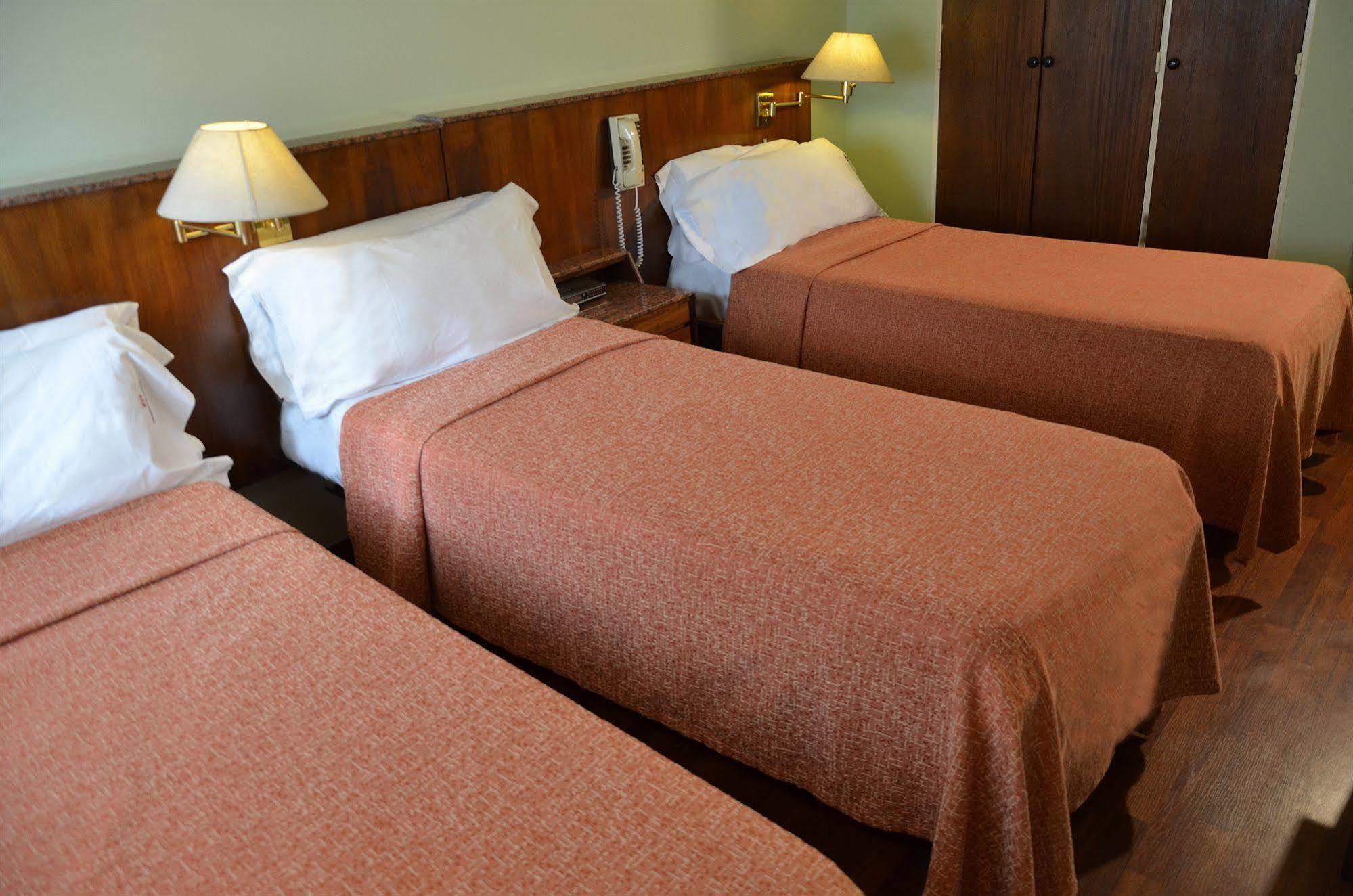 Ecuador Hotel Buenos Aires Extérieur photo