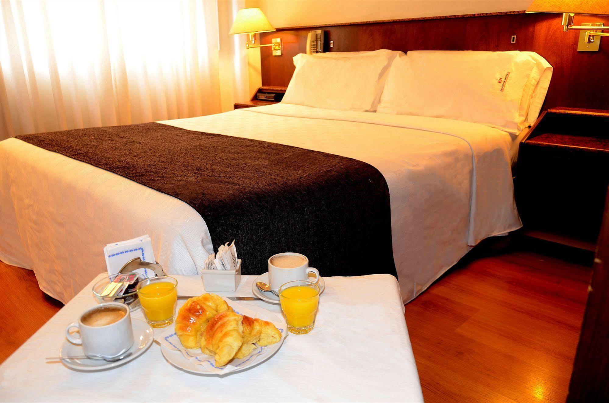 Ecuador Hotel Buenos Aires Extérieur photo