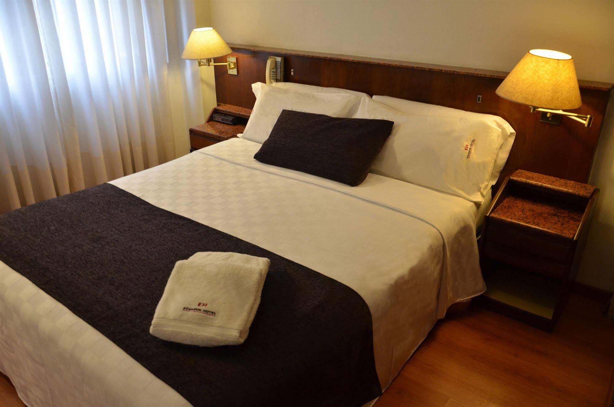 Ecuador Hotel Buenos Aires Extérieur photo